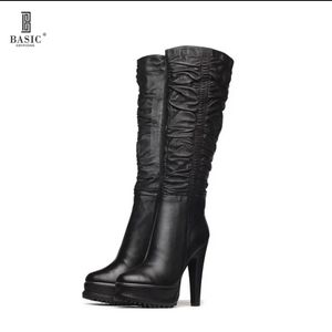 Basic Editions leather high heel boots